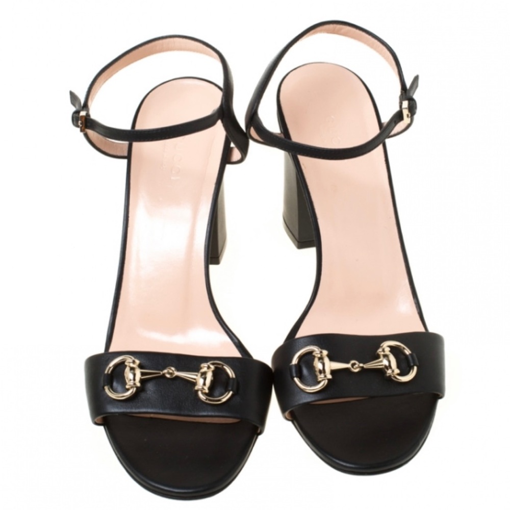 ✨NEW✨Gucci Horsebit heels w/anklestrap